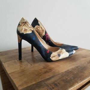 Beautiful Floral Print Heels